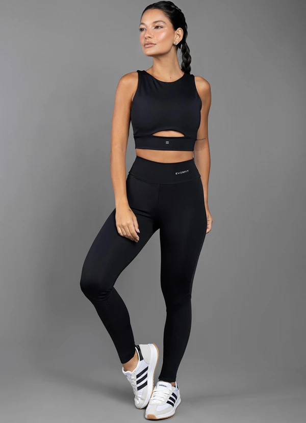 Everfit - Top Madeline Abertura Frente Preto 3