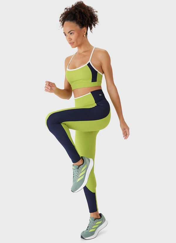 Malwee - Calça Legging Canelada Verde Limão 2