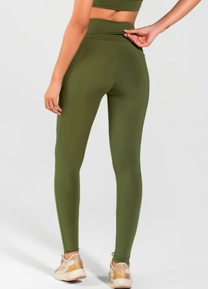 Vouq - Calça Legging Fit-Tech com Bolso Verde Militar - VOUQ