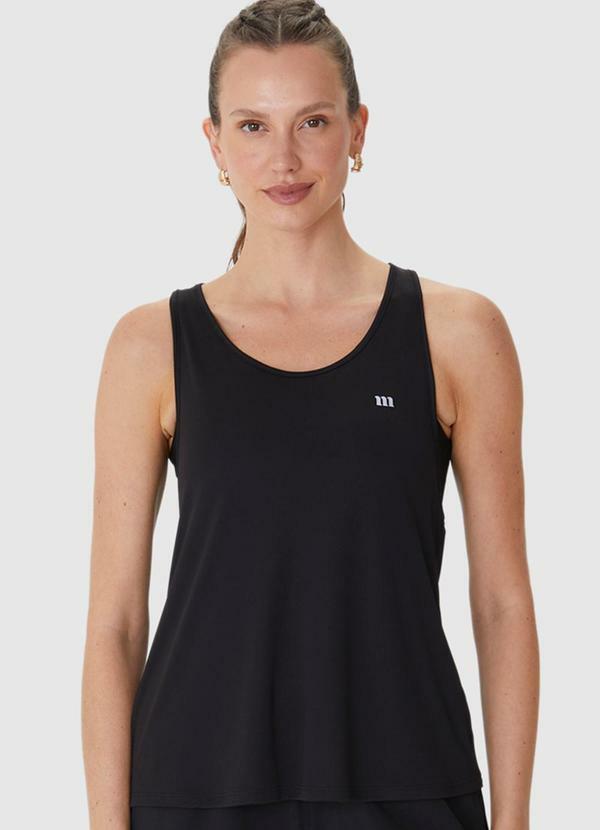Malwee - Regata Alongada Malha Dry Preto