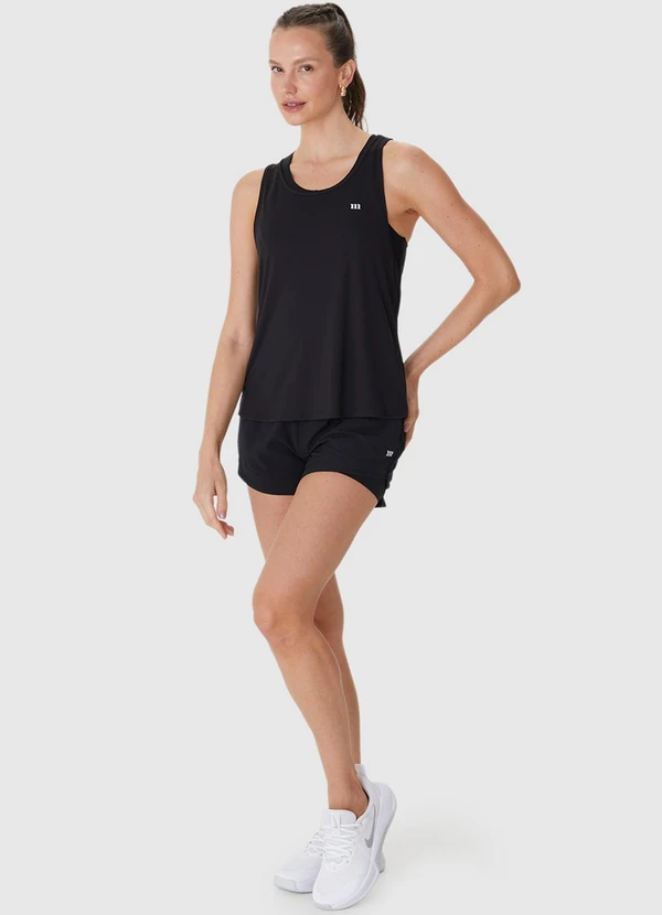 Malwee - Regata Alongada Malha Dry Preto 3