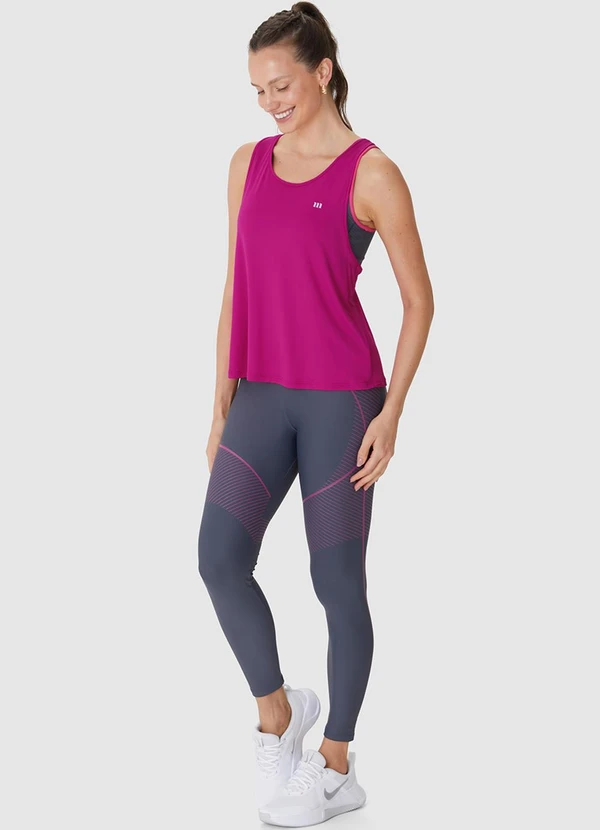 Malwee - Regata Alongada Malha Dry Rosa Escuro 3