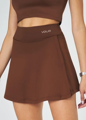 Vouq - Short Saia Fit-Tech Goes com Bolso Marrom - VOUQ