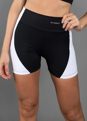 Everfit - Short Bromelia Recortes Lateral Preto - EVERFIT