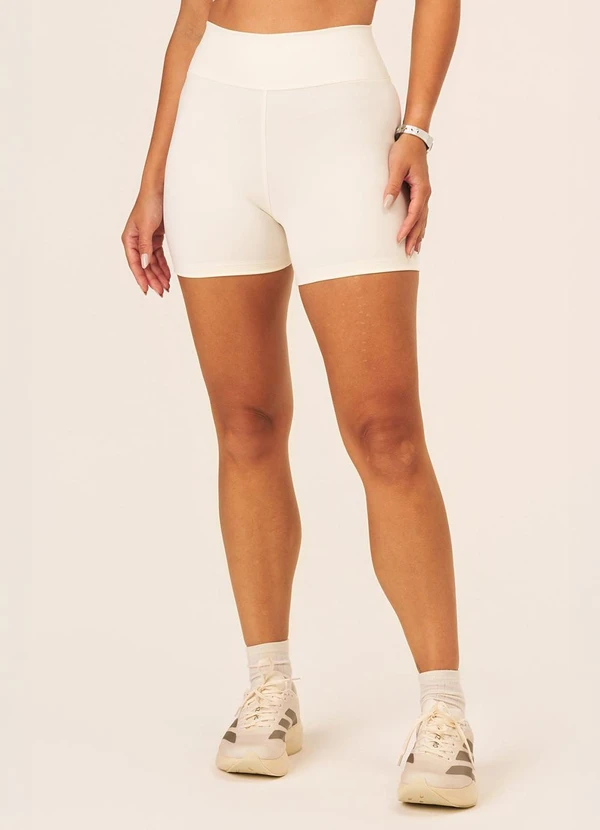 Vouq - Short Fitness Fit-Tech Essential Creme