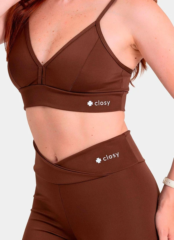 Closy - Top Decote V Reflexo Marrom 4