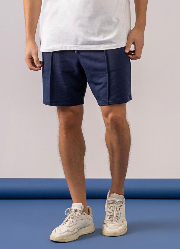 Just Basic - Bermuda Básica em Moletom Azul