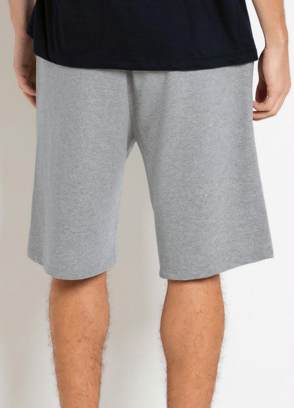 Outlet - Bermuda com Bolsos e Estampa na Lateral Mescla 2