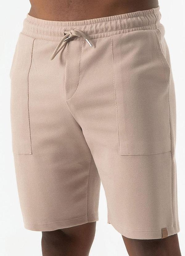 Exco - Bermuda em Malha Texturizada Marrom Claro 4