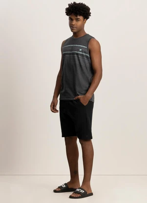 Fico - Bermuda Masculina de Moletom com Recortes Preto - FICO