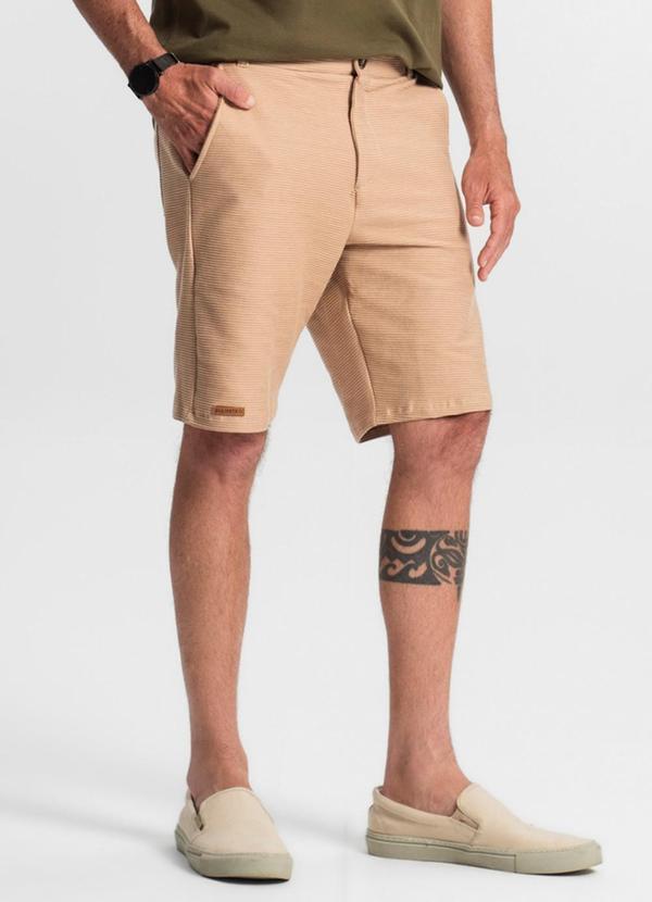 Diametro - Bermuda Masculina em Moletinho Marrom