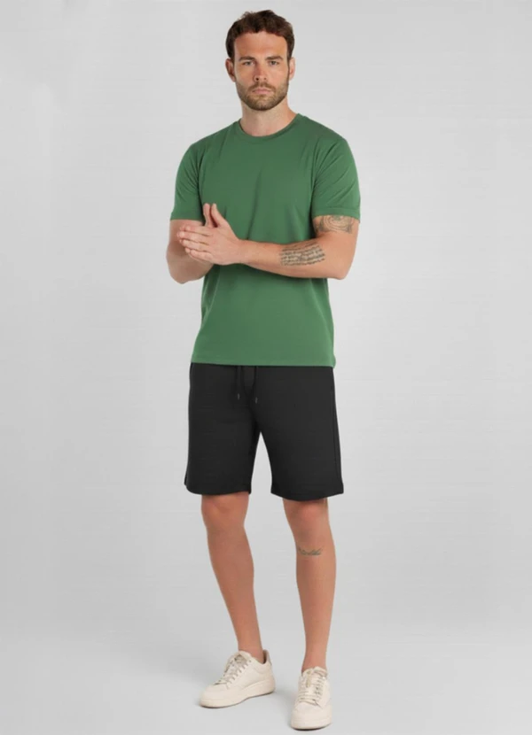 Just Basic - Bermuda Masculina em Moletom Preto 3