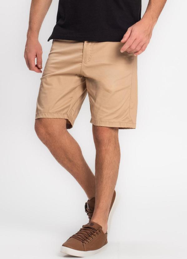 Diametro - Bermuda Masculina em Sarja Marrom