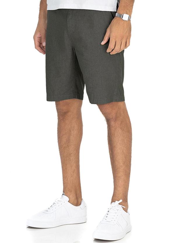 Diametro - Bermuda Masculina em Sarja Texturizada Verde