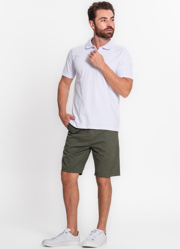 Diametro - Bermuda Masculina em Sarja Verde 3