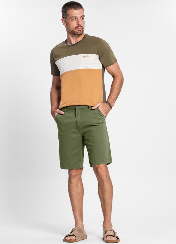 Diametro - Bermuda Masculina em Sarja Verde 3