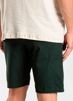 Diametro - Bermuda Masculina em Sarja Verde - DIAMETRO