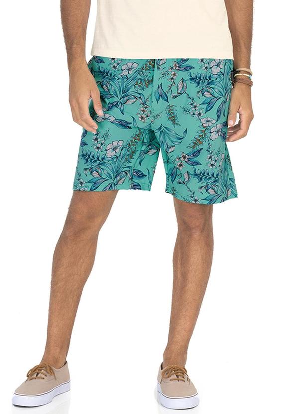 Diametro - Bermuda Masculina Florida em Tactel Verde