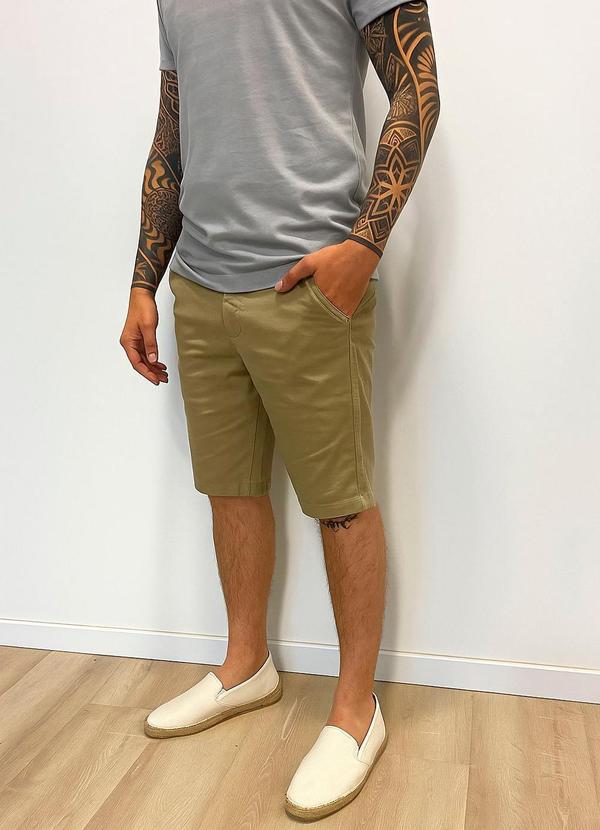 Rafree - Bermuda Masculinaulina de Sarja Marrom Claro 5