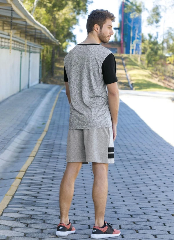 Moda Pop - Bermuda Mescla e Preta com Listras e Estrela 6