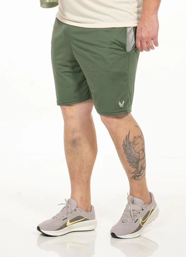 Decoy - Bermuda Plus Size com Bolso Verde