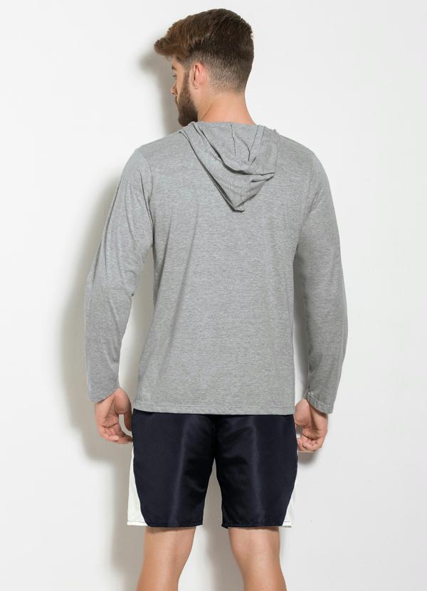 Outlet - Bermuda Preta e Branca com Bolsos e Recortes 4