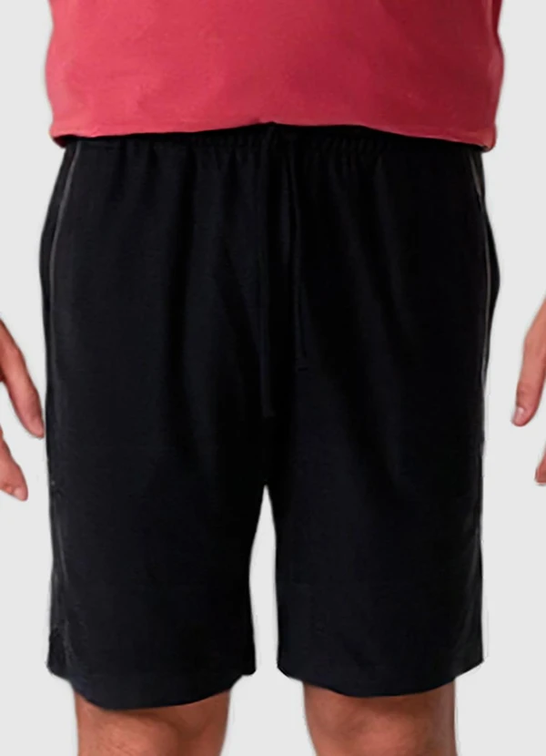 Malwee - Bermuda Tradicional em Moletinho Preto