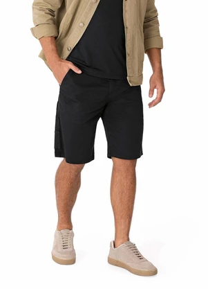 Malwee - Bermuda Tradicional em Sarja Preto - MALWEE
