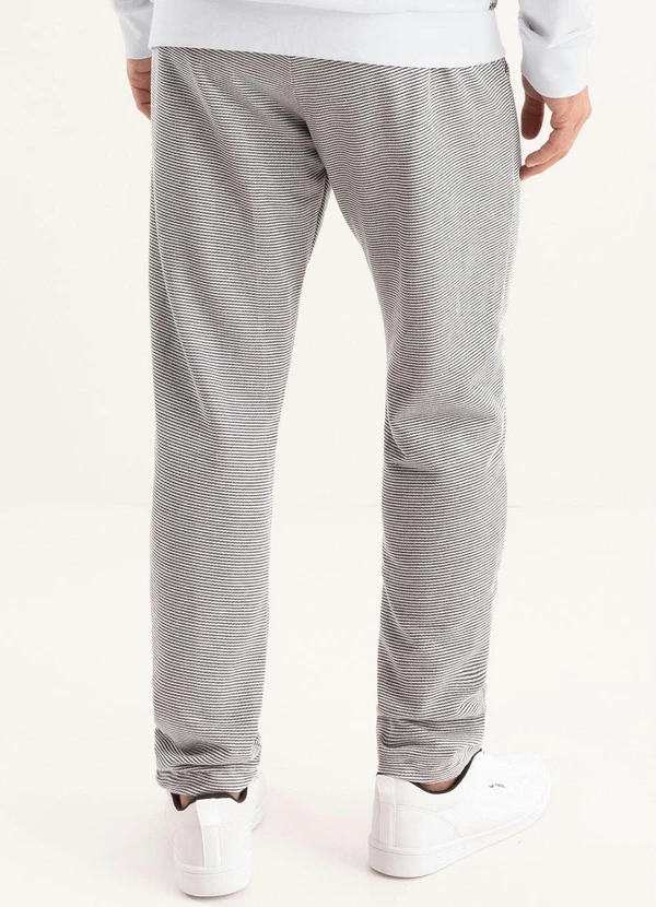 Moda Pop - Calça Listrado Cinza com Bolsos 2