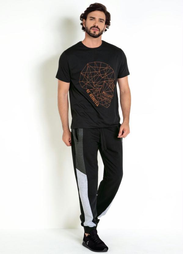 Outlet - Calça Preta com Recortes Laterais 3