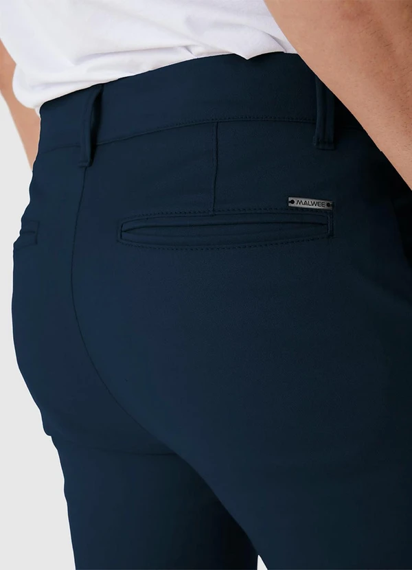 Malwee - Calça Chino em Sarja Azul Marinho 6