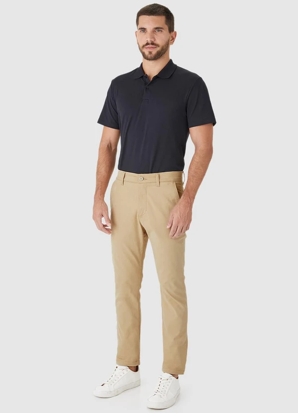 Malwee - Calça Chino em Sarja Cáqui 4