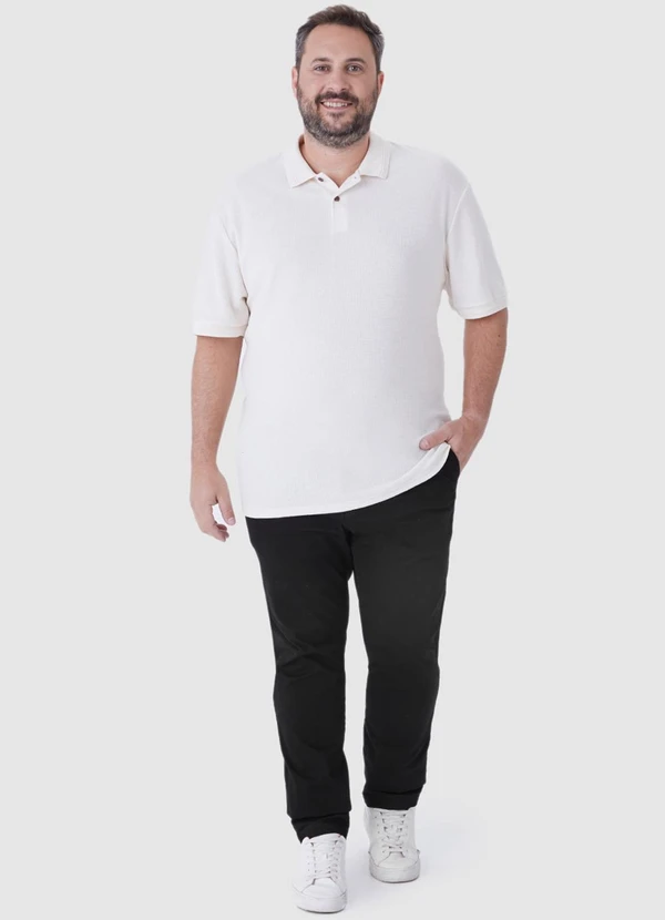 Malwee - Calça Chino em Sarja PlusPreto 3