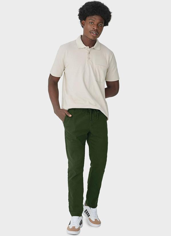 Malwee - Calça Masculina Chino em Sarja Verde 5