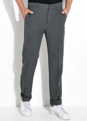 Calça (Cinza Escuro) em Crepe Plano - undefined