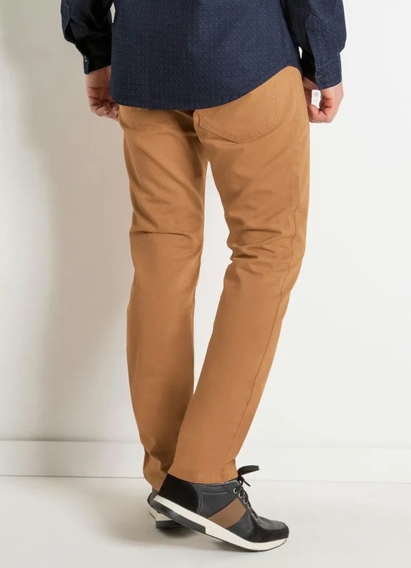 Actual - Calça Actual Caramelo com Bolsos 2