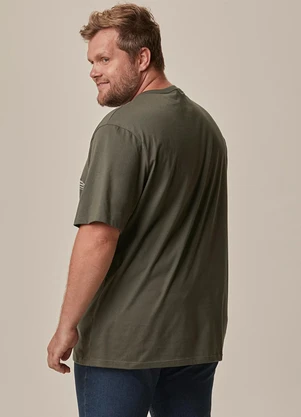 Malwee - Camiseta Regular Listras em Malha Verde Oliva - MALWEE