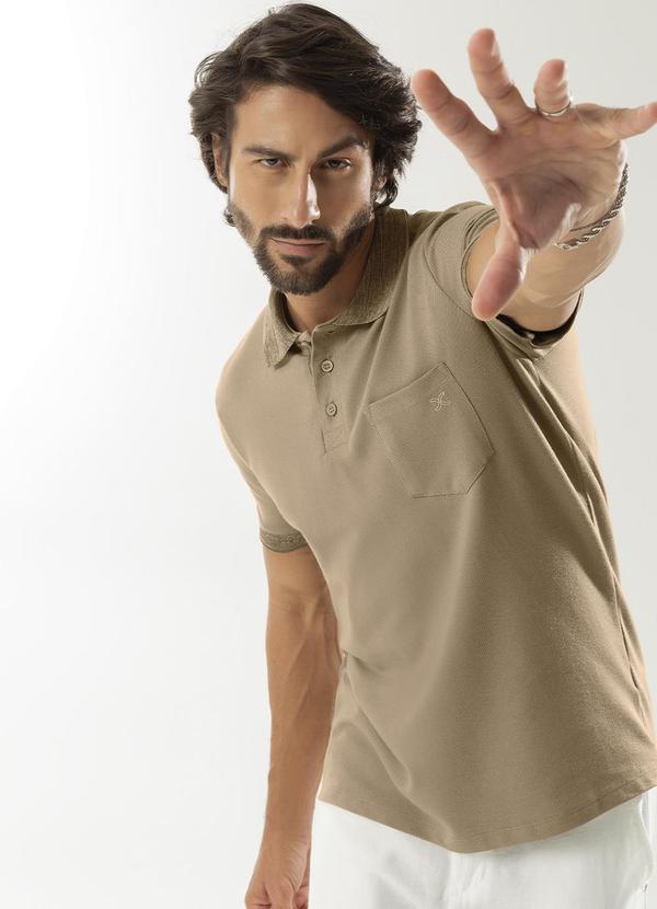 Exco - Camisa Polo com Bolso e Bordado Bege