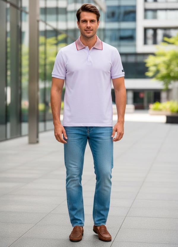 Camisa Polo em Malha Piquet (Branco)