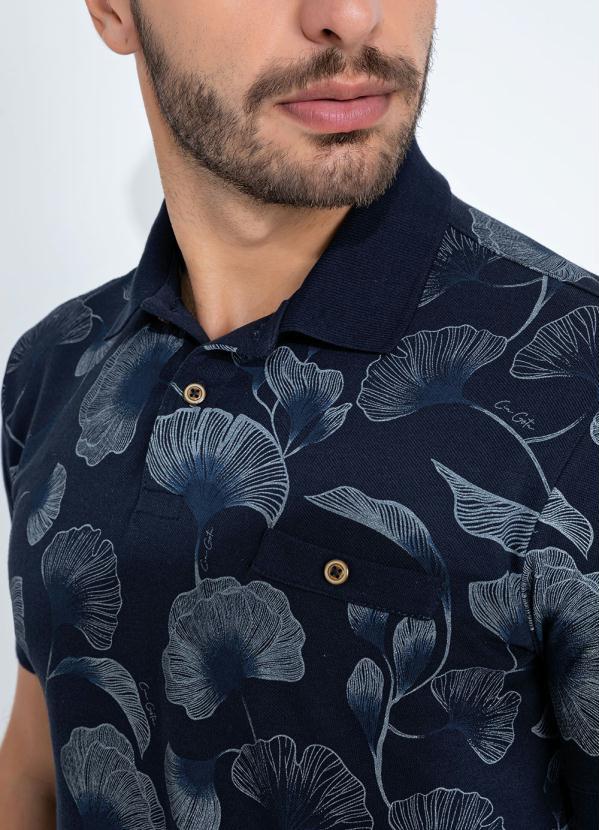 Cia Gota - Camisa Polo Floral Marinho com Bolso Cia Gota 3