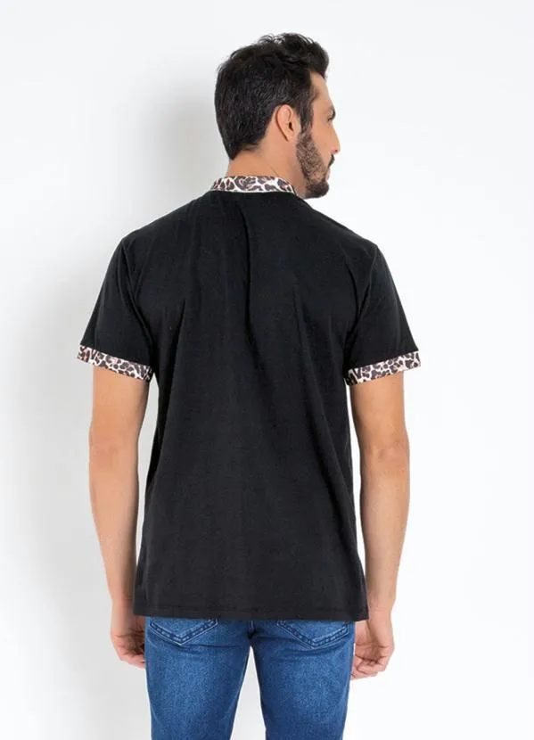 Multimarcas - Camisa Polo Preta com Detalhes em Animal Print 2