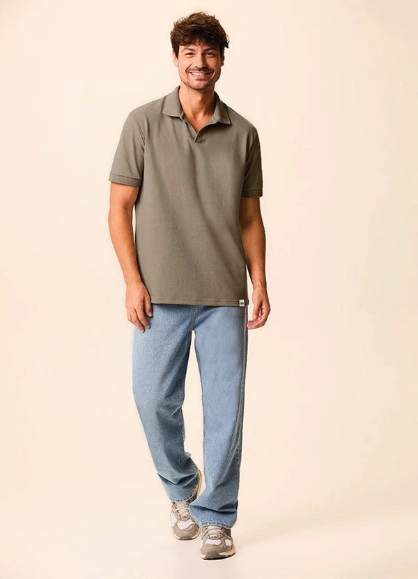 Malwee - Camisa Polo Regular em Piquet Premium Taupe