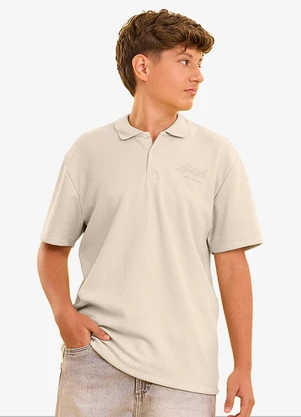 Minty - Polo Masculina com Peitilho e Bordado Bege - MINTY
