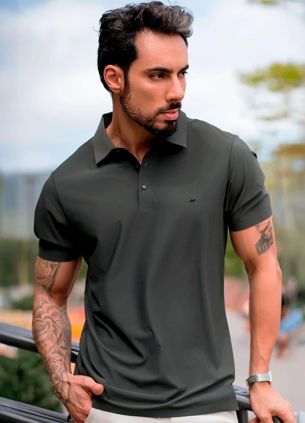 Hiatto Confecção - Polo Sporttech Botão Masculina Verde Oliva 2