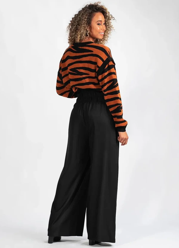 Hering - Calca Pantalona em Viscose Preta 4