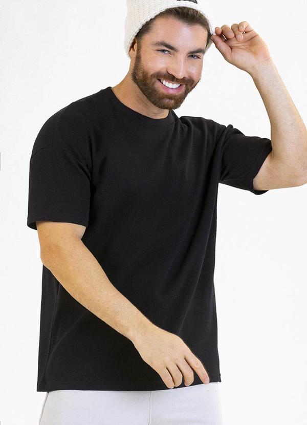 Soft Bonni - Camiseta Adulto em Malha Quadrilê Preto