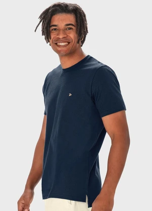 Malwee - Camiseta Azul Marinho Tradicional com Bordado - MALWEE