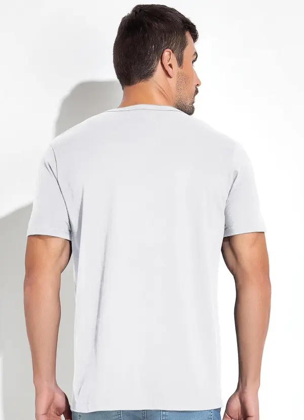 Basicamente - Camiseta Branca em Malha de Algodão 2
