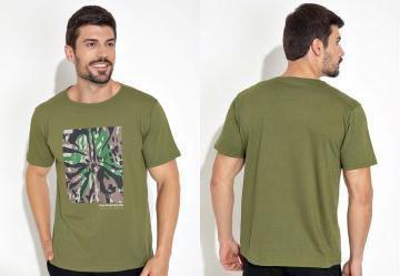 Camiseta com Estampa na Frente Verde Militar