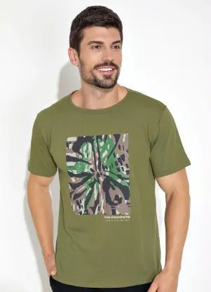 Moda Pop - Camiseta com Estampa na Frente Verde Militar - MODA POP